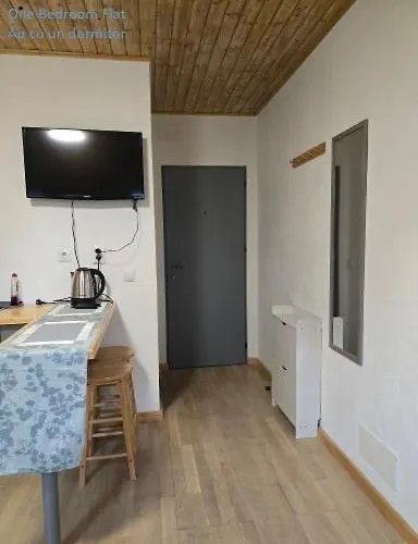 Vrabiilor Apartman *